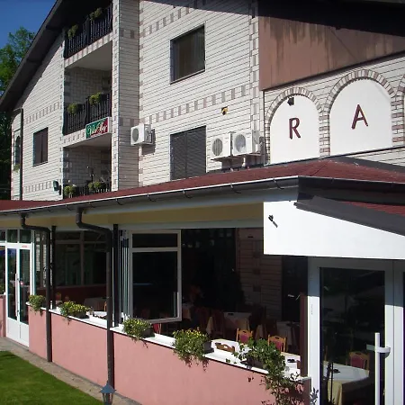 ベッド・アンド・ブレックファスト Raj *