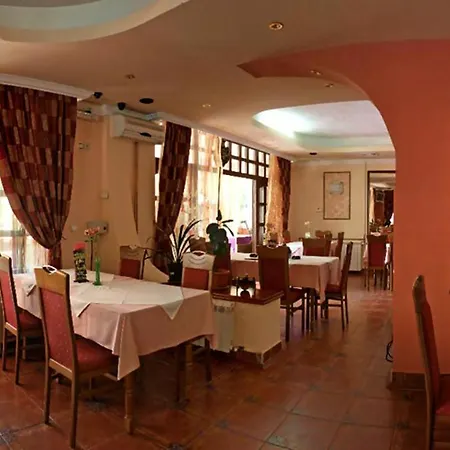 Vila Raj